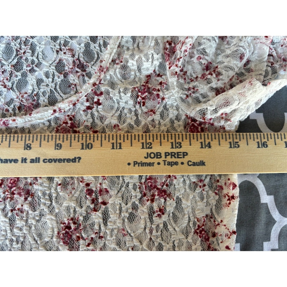 Maurices Lace Top Small White Red Floral Short Puff Sleeve Cottagecore Romantic - Picture 9 of 11